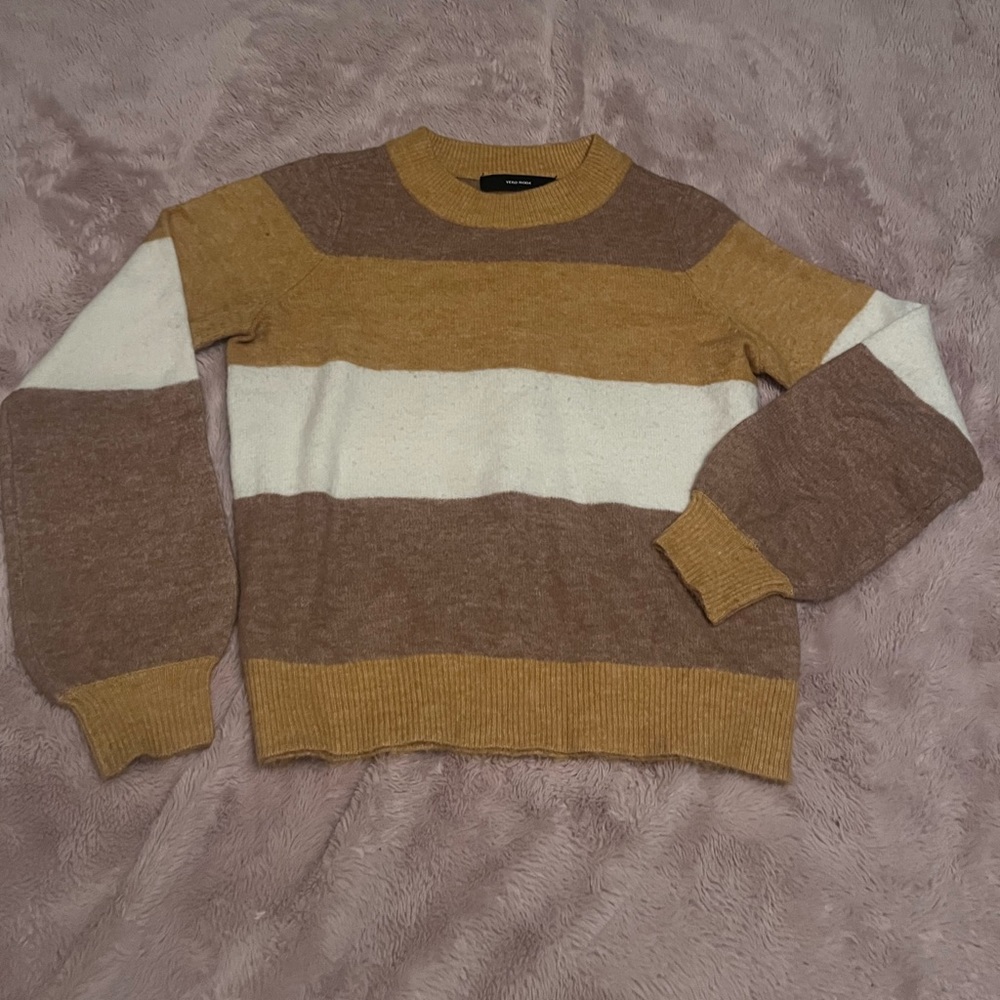 Soft sweater 🤎